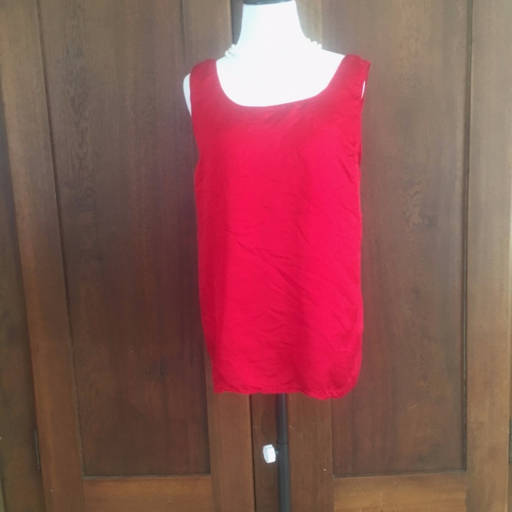 100% Silk Top Red Large